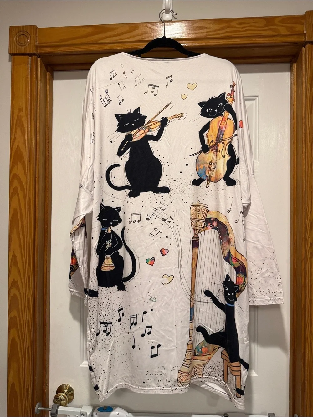 Women’s White Cat Music Print Nightshirt Pajama